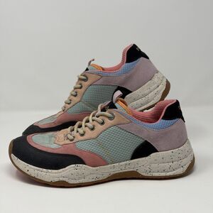 TAOS Super Hiker Shoes Womens 9.5 Desert Multi Color Suede Sneakers